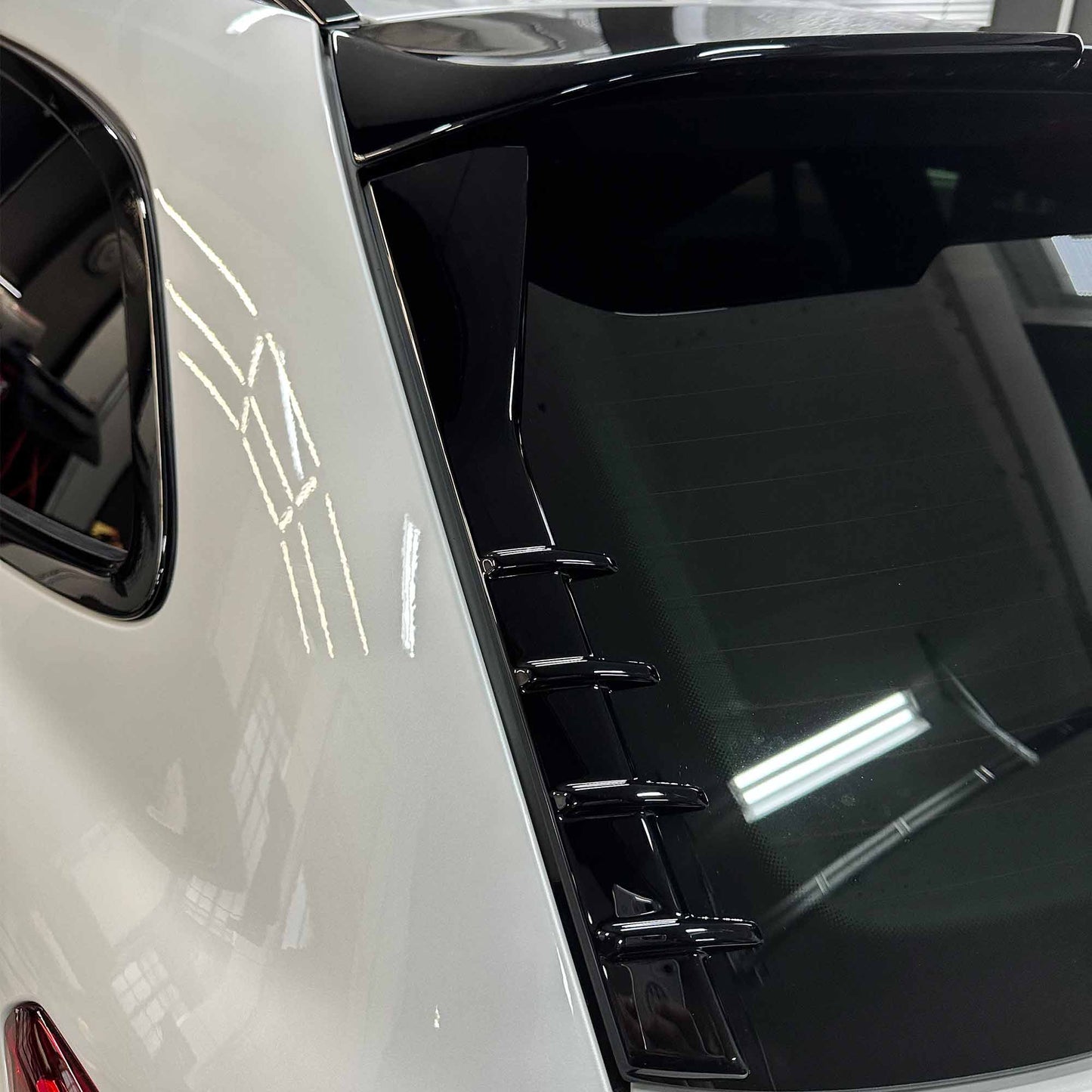 Original BMW G21 Heckfinnen